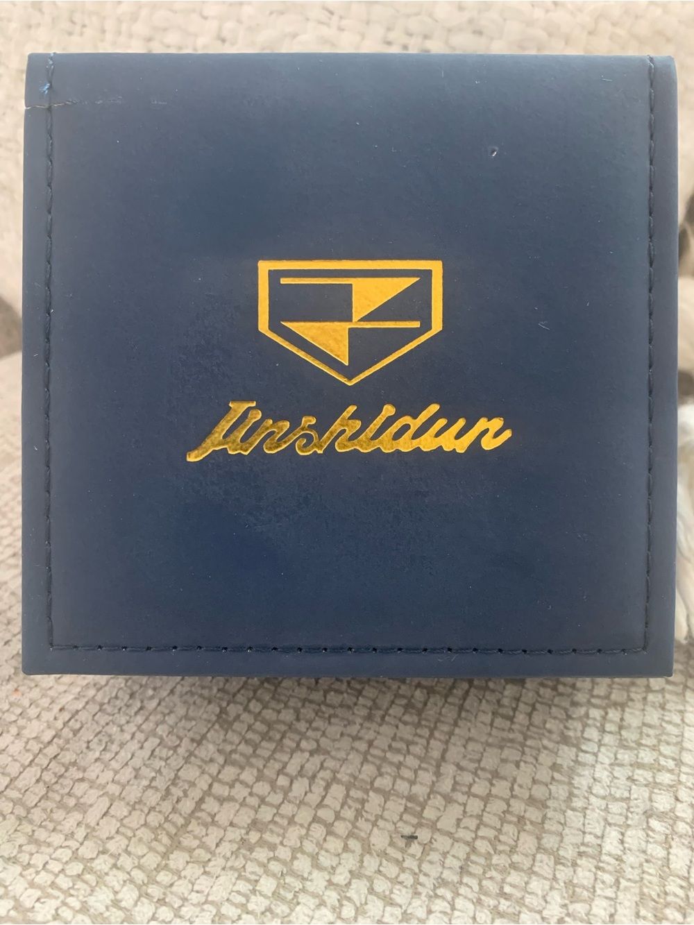 Women’s elegant watch in a Accessory Box